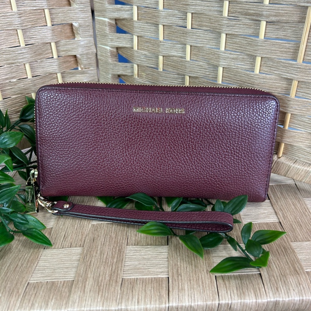 Michael Kors Burgundy Wallet